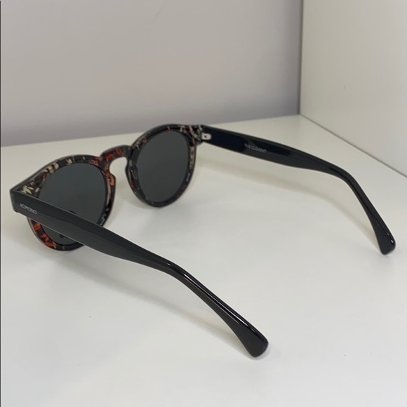 Komono Clement Fern Sunglasses Round Frame NEW - Picture 10 of 16